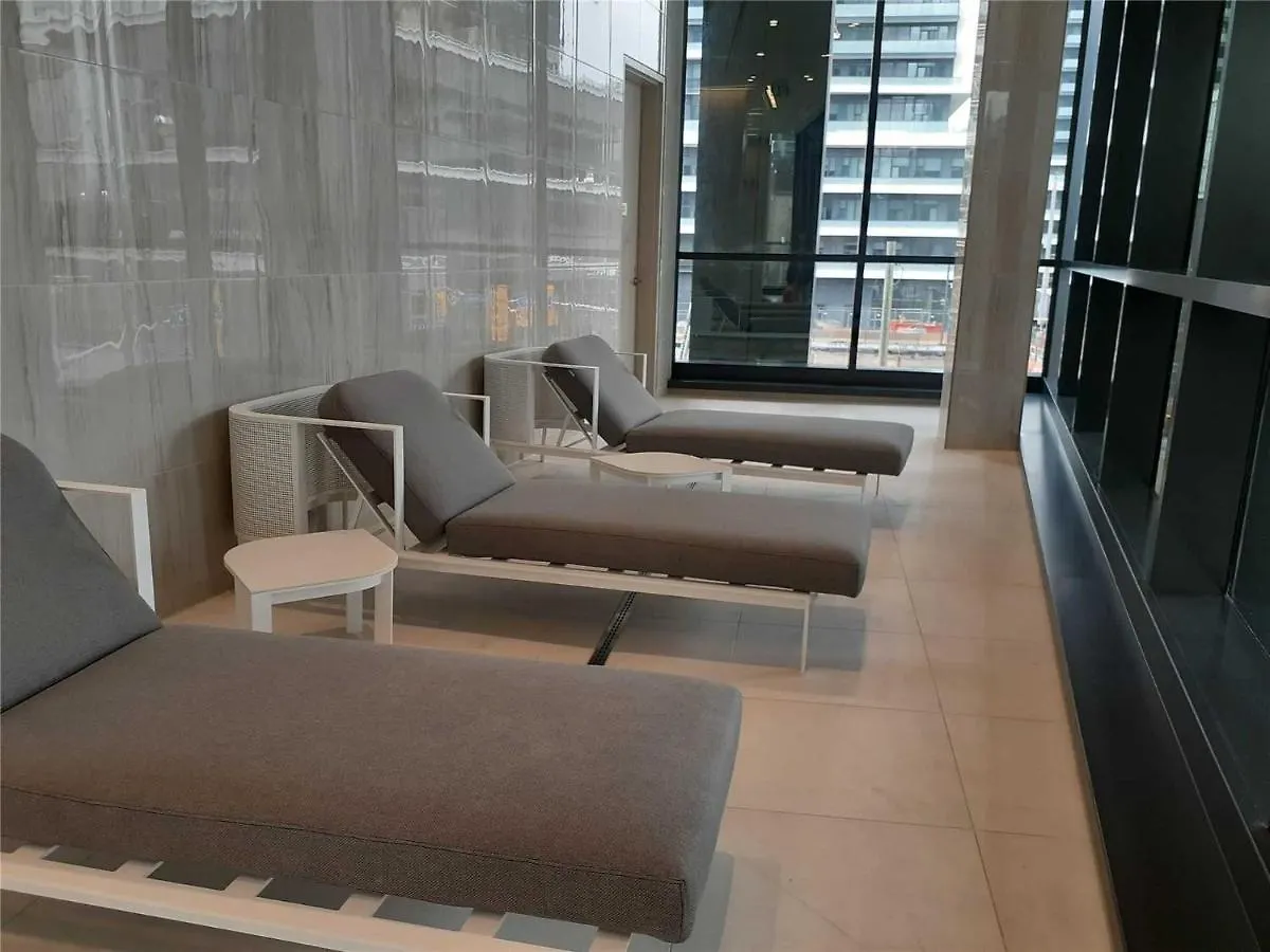 Guest house 1 Bedroom With Gorgeous City View! Toronto Canada